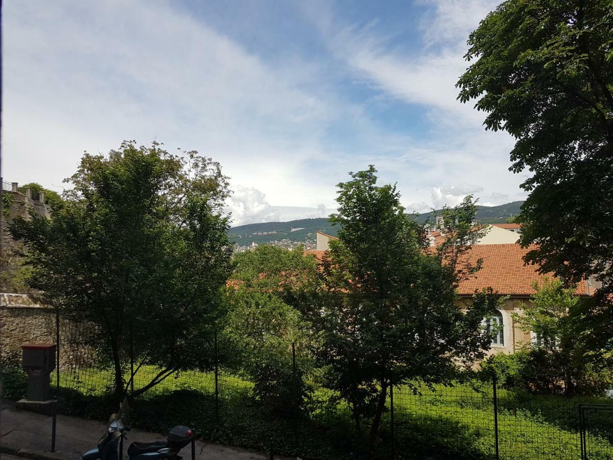 Casa Vacanze All'Angolo Trieste Eksteriør bilde
